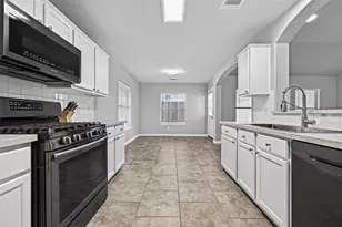 21715 Texian Ct, Spring, TX 77388 - Photo 12