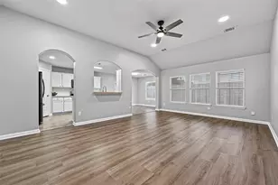 21715 Texian Ct, Spring, TX 77388 - Photo 2