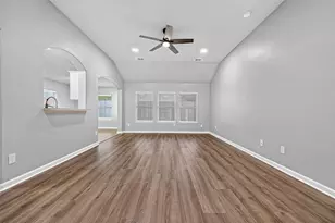 21715 Texian Ct, Spring, TX 77388 - Photo 8