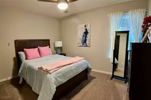214 Club Crest Ln, Houston, TX 77009 - Photo 4
