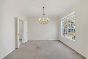 9423 Walnut Brook Ct, Houston, TX 77040 - Photo 44