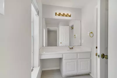 9423 Walnut Brook Court, Houston, TX 77040 - Photo 34