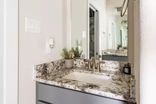 1740 Cove Cres Ct, Houston, TX 77055 - Photo 36