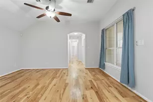 13218 Southpoint Ln, Houston, TX 77034 - Photo 14