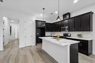 8715 Shotwell St, Houston, TX 77016 - Photo 4