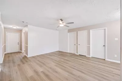 9614 Bean Street, Houston, TX 77078 - Photo 12