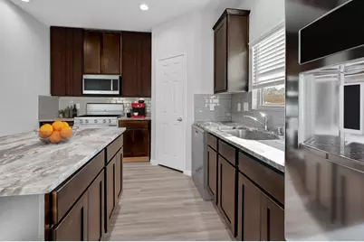 9992 Enclave Grove, Willis, TX 77318 - Photo 6