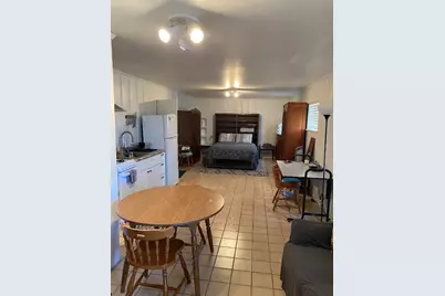 2002 Avenue O, Huntsville, TX 77340 - Photo 10