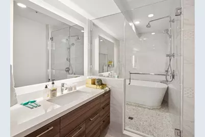 3333 Lake Street #23D, Houston, TX 77098 - Photo 22