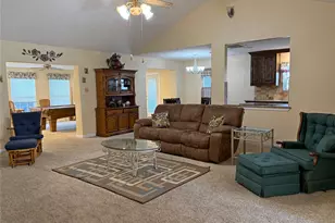 51 E Oakridge Dr, Point Blank, TX 77364 - Photo 12