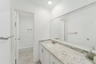 1823 Cherry Bend Dr, Houston, TX 77077 - Photo 28