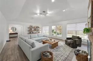 1823 Cherry Bend Dr, Houston, TX 77077 - Photo 22