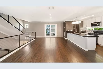 913 Saulnier Street, Houston, TX 77019 - Photo 14