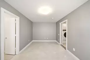 913 Saulnier St, Houston, TX 77019 - Photo 16
