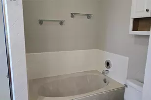 11102 Fall Breeze Dr, Houston, TX 77064 - Photo 10