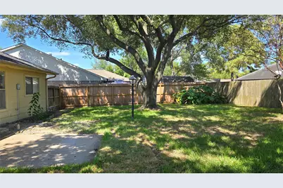 11102 Fall Breeze Drive, Houston, TX 77064 - Photo 24