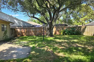 11102 Fall Breeze Dr, Houston, TX 77064 - Photo 24