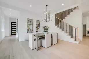 902 E 25th St, Houston, TX 77009 - Photo 8