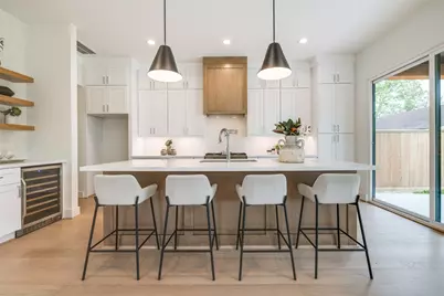 902 E 25th Street, Houston, TX 77009 - Photo 14