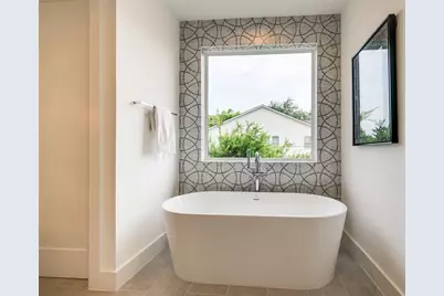 902 E 25th Street, Houston, TX 77009 - Photo 40