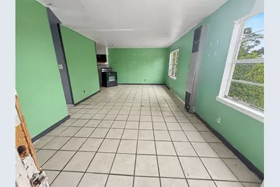 2106 Avenue L, Galveston, TX 77550 - Photo 6