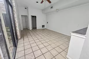 2106 Avenue L, Galveston, TX 77550 - Photo 16