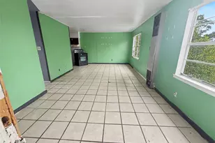 2106 Avenue L, Galveston, TX 77550 - Photo 6