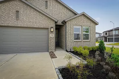9710 Rialto Heights Drive, Cypress, TX 77433 - Photo 2