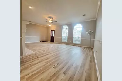 1365 El Camino Village Drive, Houston, TX 77058 - Photo 4