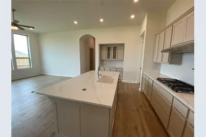 12226 Hyland Lane, Mont Belvieu, TX 77523 - Photo 6