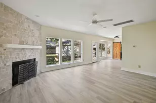 7911 Millbrook Dr, Houston, TX 77095 - Photo 10