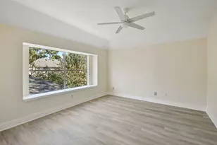 7911 Millbrook Dr, Houston, TX 77095 - Photo 18