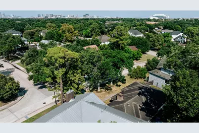 3807 Linkwood Drive, Houston, TX 77025 - Photo 20