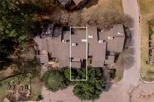 1505 Wimbledon Dr, Huntsville, TX 77340 - Photo 4