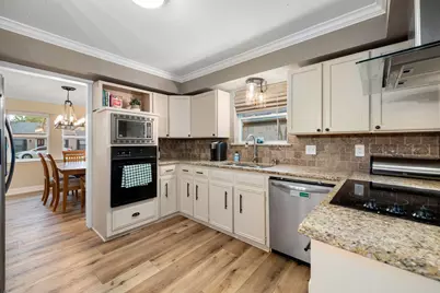 14002 Ella Lee Lane, Houston, TX 77077 - Photo 24
