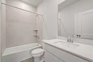 2513 16th St, Bay City, TX 77414 - Photo 8