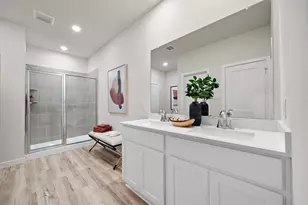 2513 16th St, Bay City, TX 77414 - Photo 6