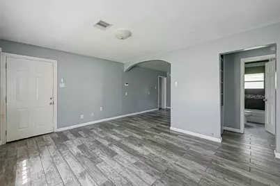 4821 Alvin Street, Houston, TX 77033 - Photo 2