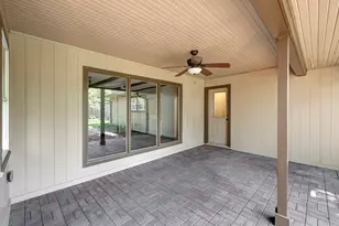 10727 Piping Rock Ln, Houston, TX 77042 - Photo 24