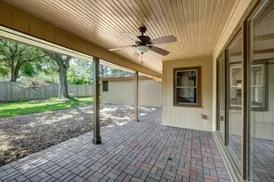 10727 Piping Rock Ln, Houston, TX 77042 - Photo 22
