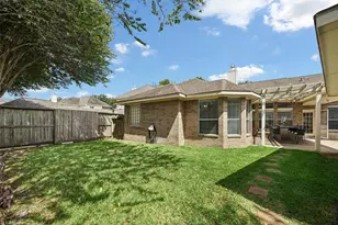 21919 Windmill Bluff Ln, Katy, TX 77450 - Photo 18