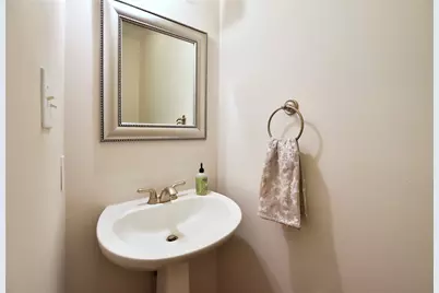 2645 Helena Street, Houston, TX 77006 - Photo 12