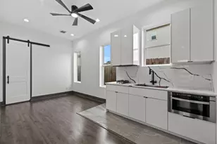 3114 Clay St, Houston, TX 77003 - Photo 12