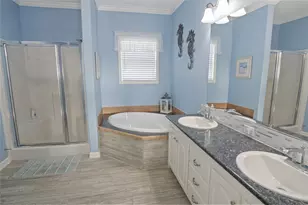 981 Dolly St, Gilchrist, TX 77617 - Photo 28