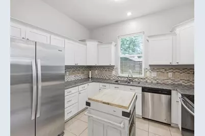 4261 Carlene Street, Orange, TX 77630 - Photo 14