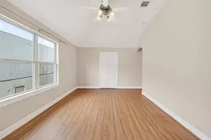 3718 Main Aspen Dr, Houston, TX 77025 - Photo 22