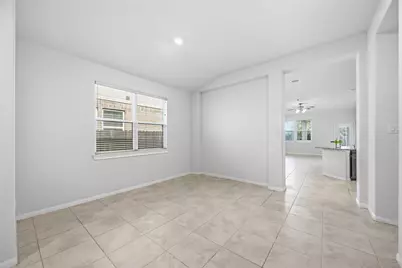 2425 Temple Crag Drive, Rosharon, TX 77583 - Photo 4