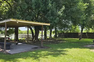 138 N Lake Dr, Winnie, TX 77665 - Photo 44