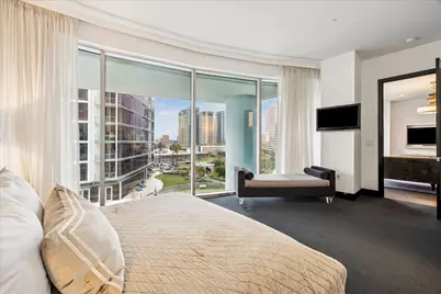 1600 Post Oak Boulevard #1007, Houston, TX 77056 - Photo 10