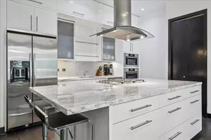 1600 Post Oak Blvd, Houston, TX 77056 - Photo 4